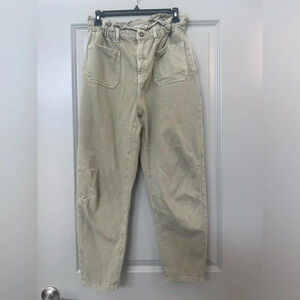Zara Barrel Olive Green Cropped Pant